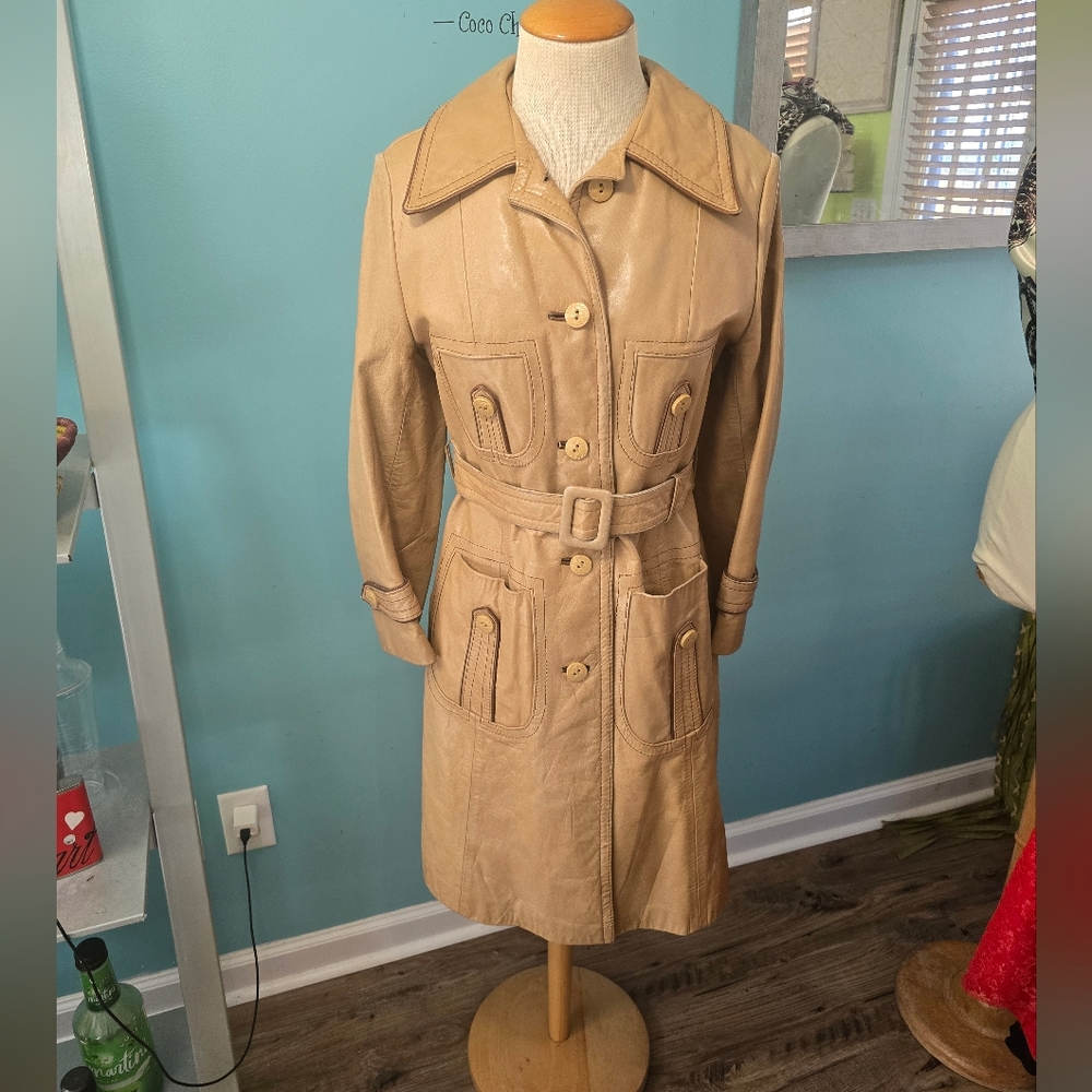 1970's Suburban Heritage Vintage Leather Coat